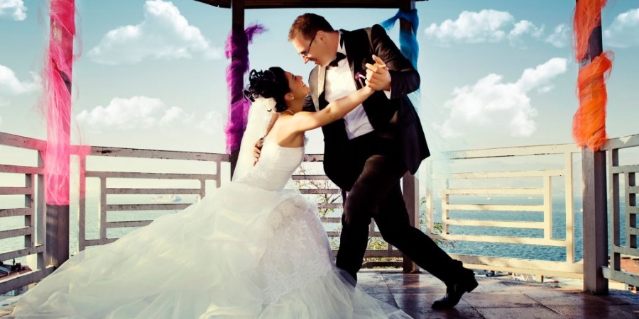 Top 5 Wedding Dances for Adventurous Couples